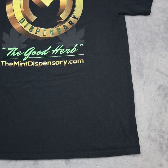 Gildan Shirt Mens M Black Short Sleeve Crew Neck Cotton Graphic Print Casual Tee - Picture 15 of 16